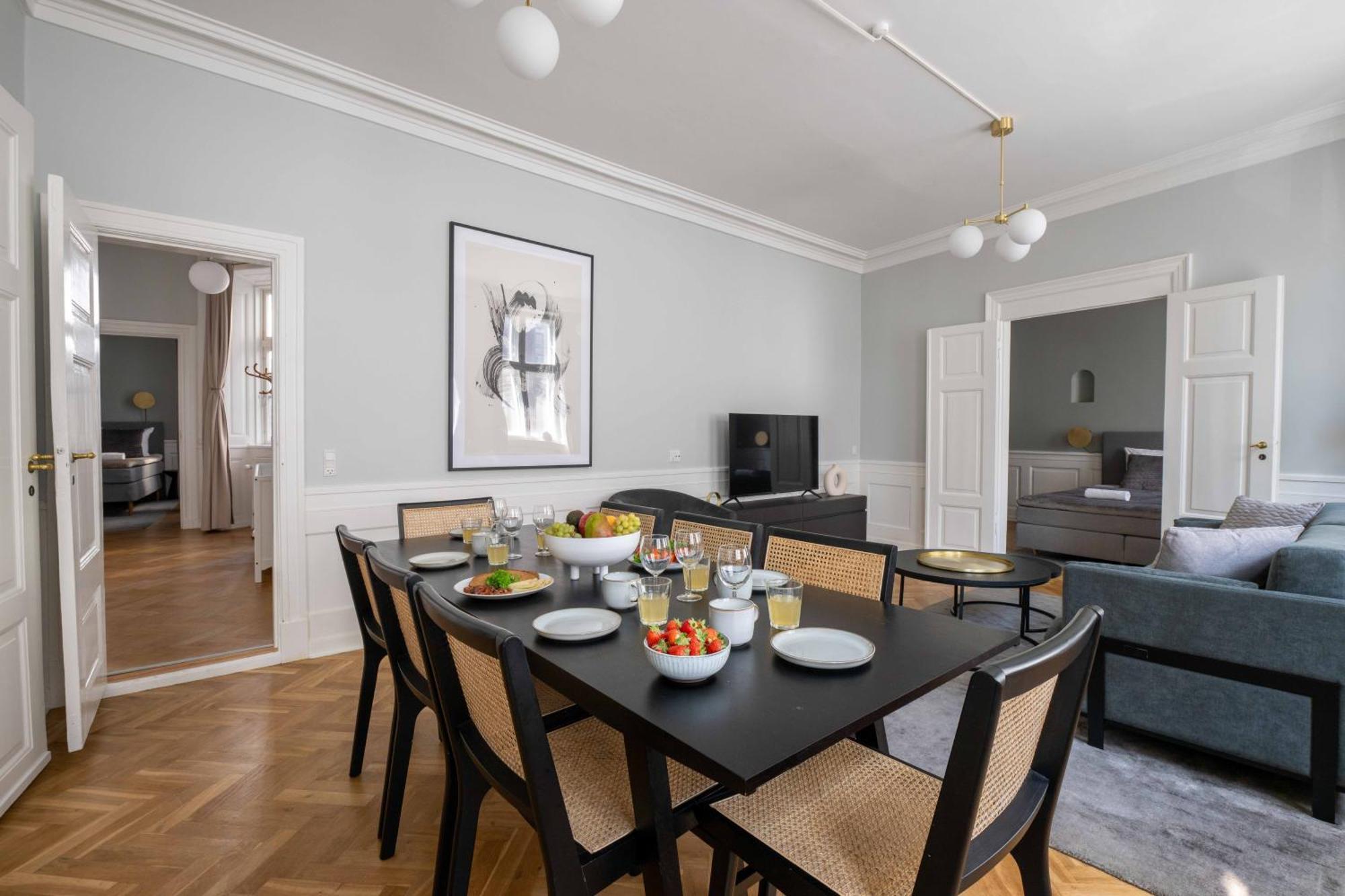 Lavish 4Br Apartment In The Heart Of Cph By The Canals Копенгаген Экстерьер фото