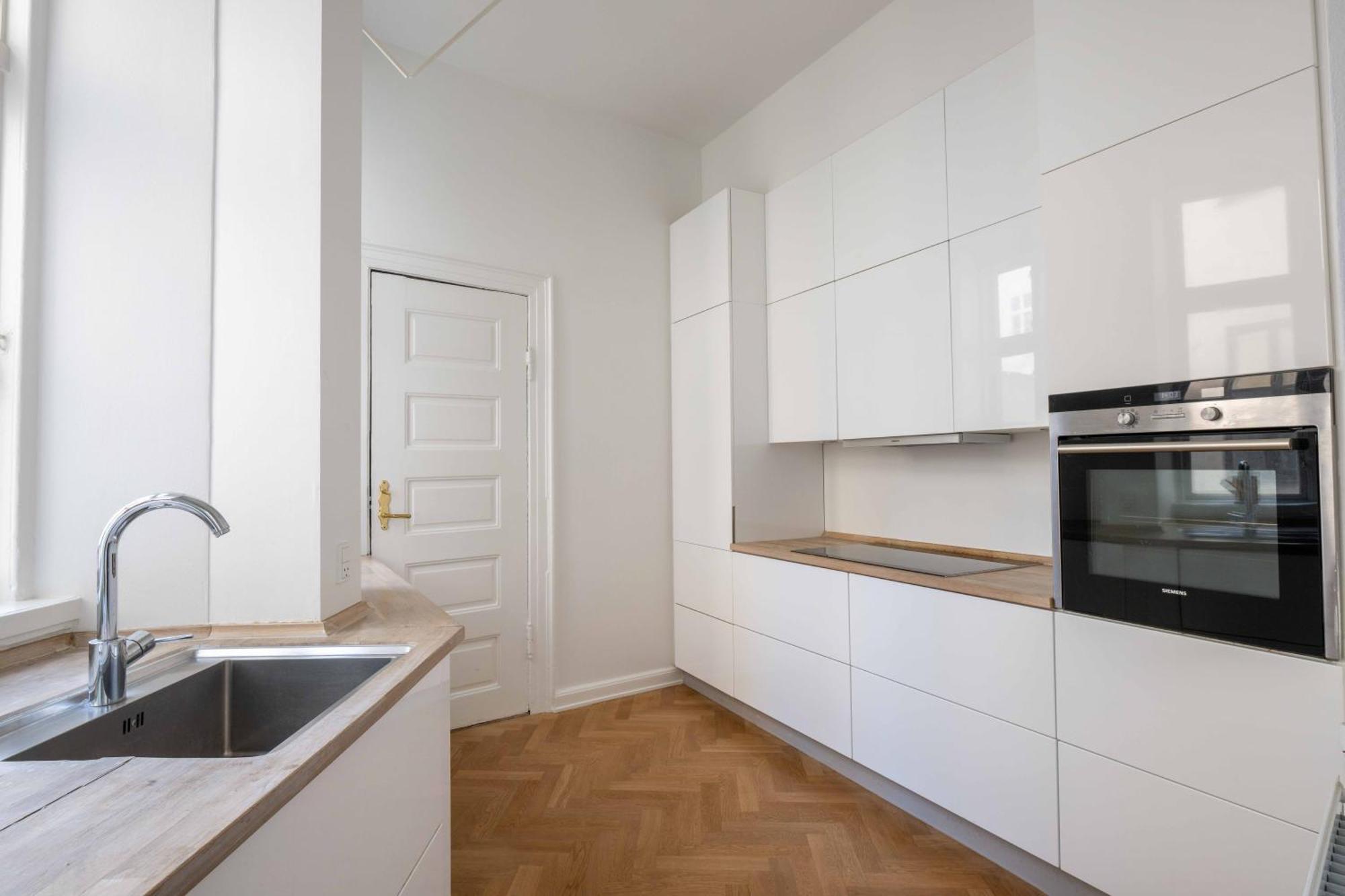 Lavish 4Br Apartment In The Heart Of Cph By The Canals Копенгаген Экстерьер фото