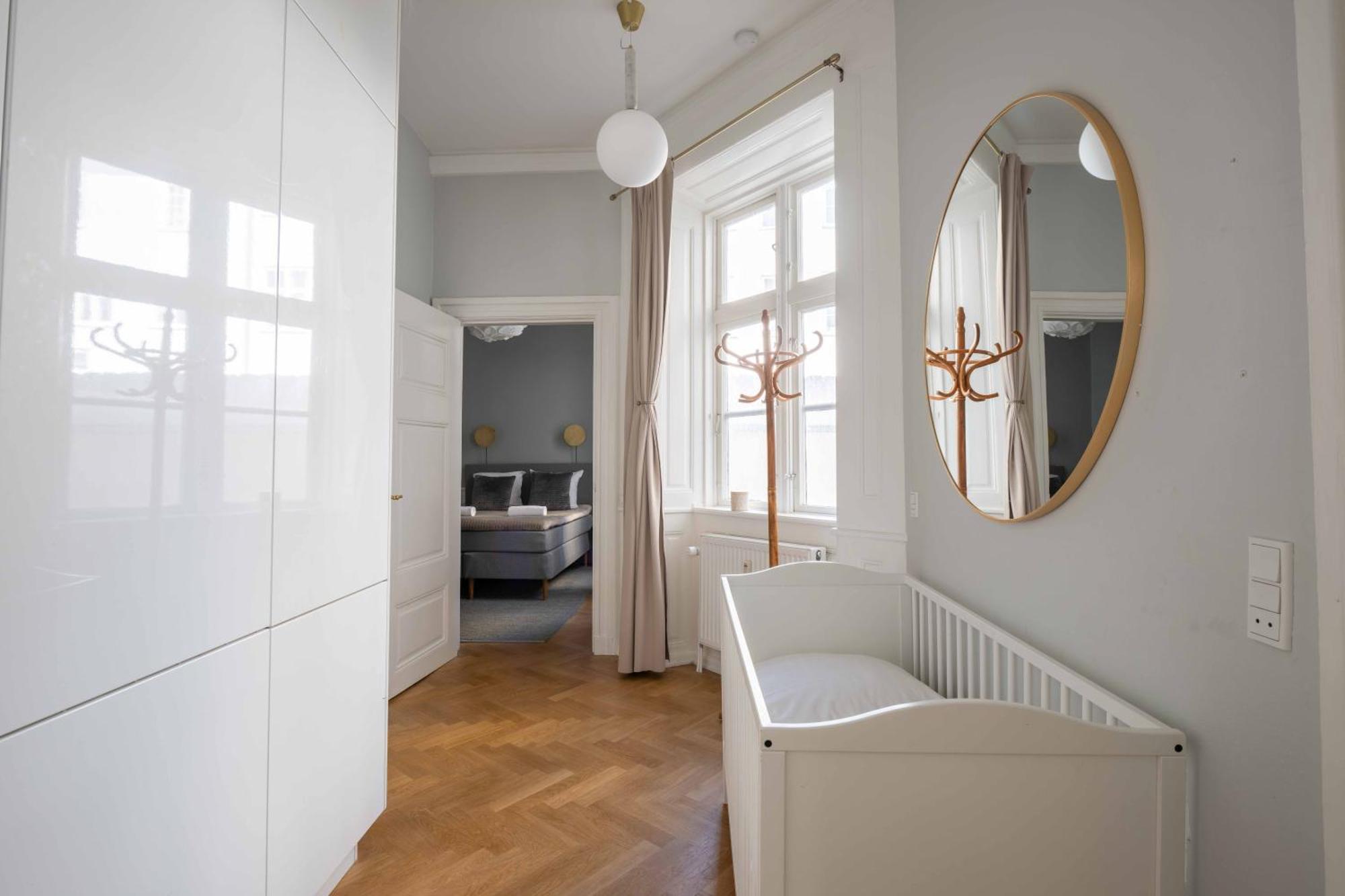 Lavish 4Br Apartment In The Heart Of Cph By The Canals Копенгаген Экстерьер фото